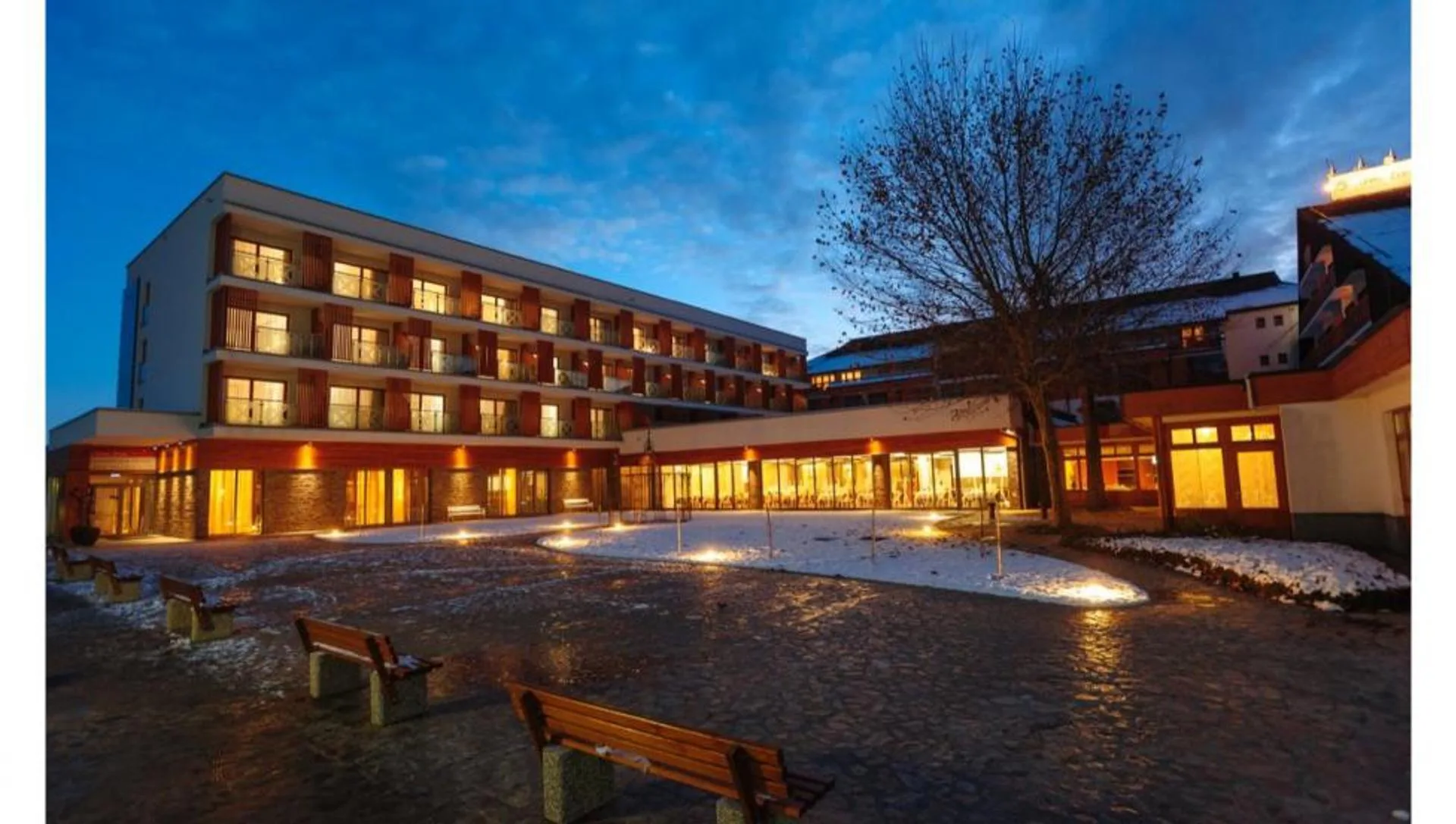 Hotel Atrij