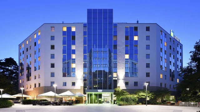 NOVINA Hotel Südwestpark